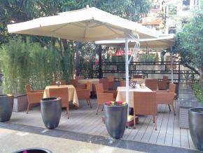 Ô dù quán cà phê tại Thủ Đức