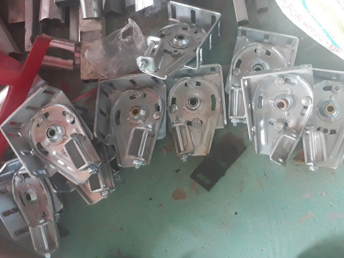 Pas Mái Che Di Động